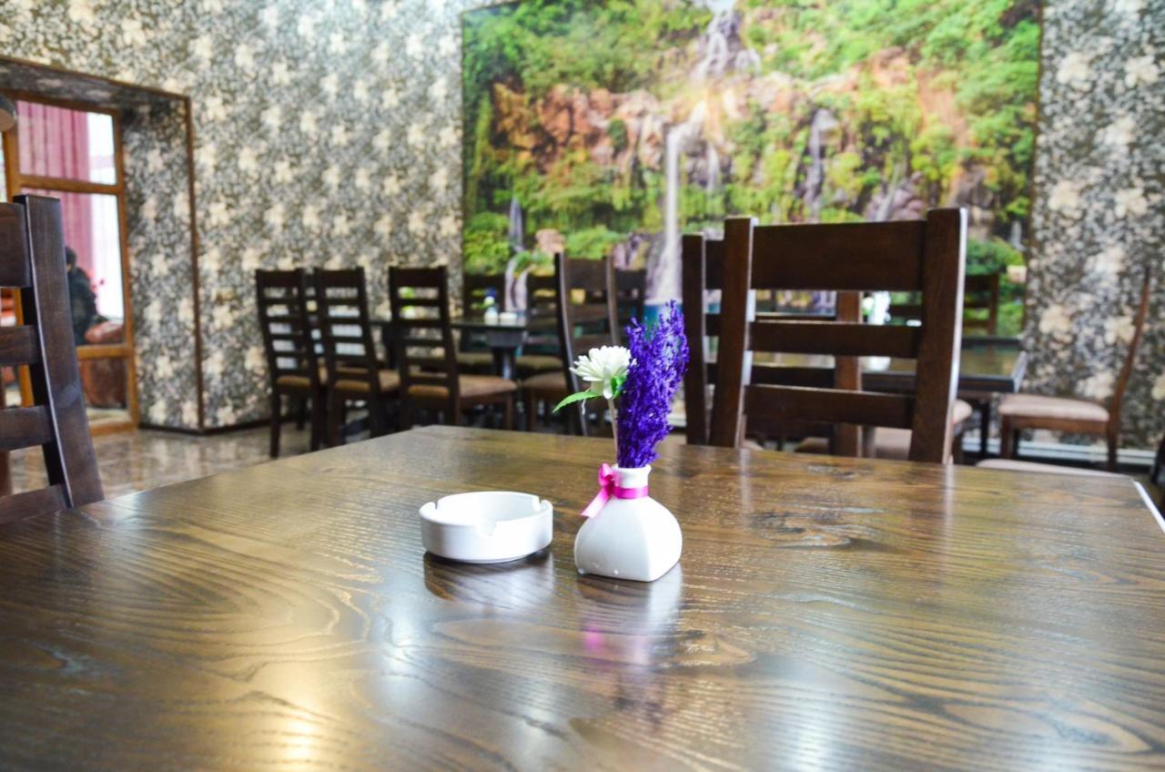 Zangezur Hotel ゴリス エクステリア 写真